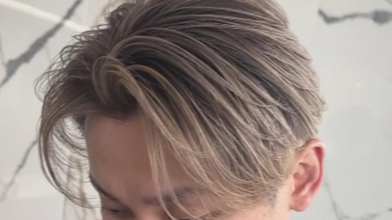 メンズバレイヤージュ　シャドールーツ